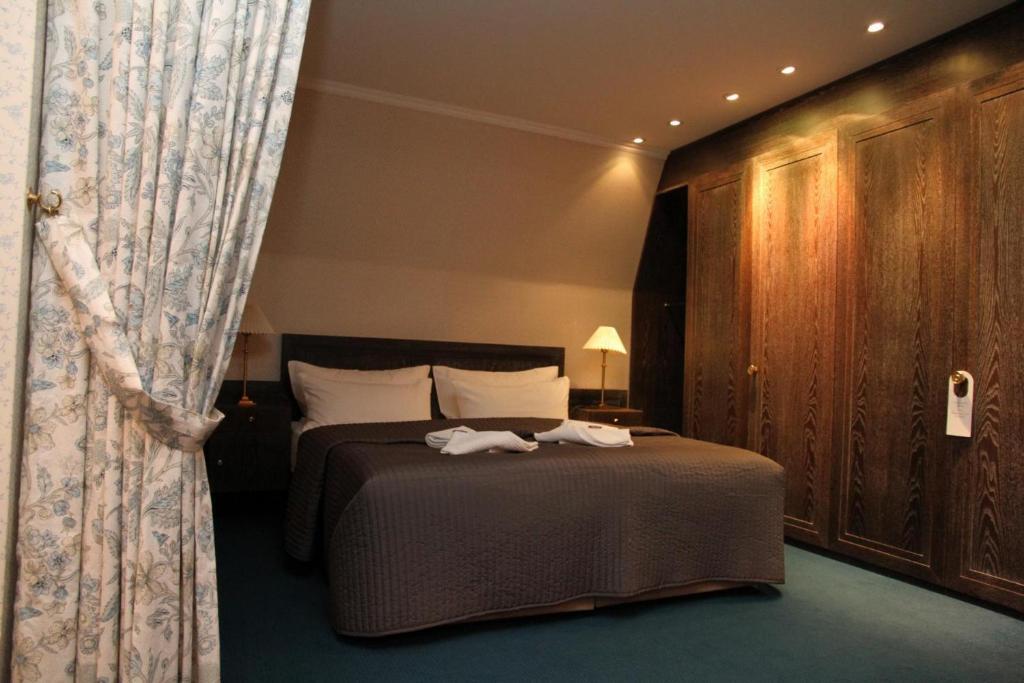 Stadthotel Patrizier Шмалкалден Стая снимка