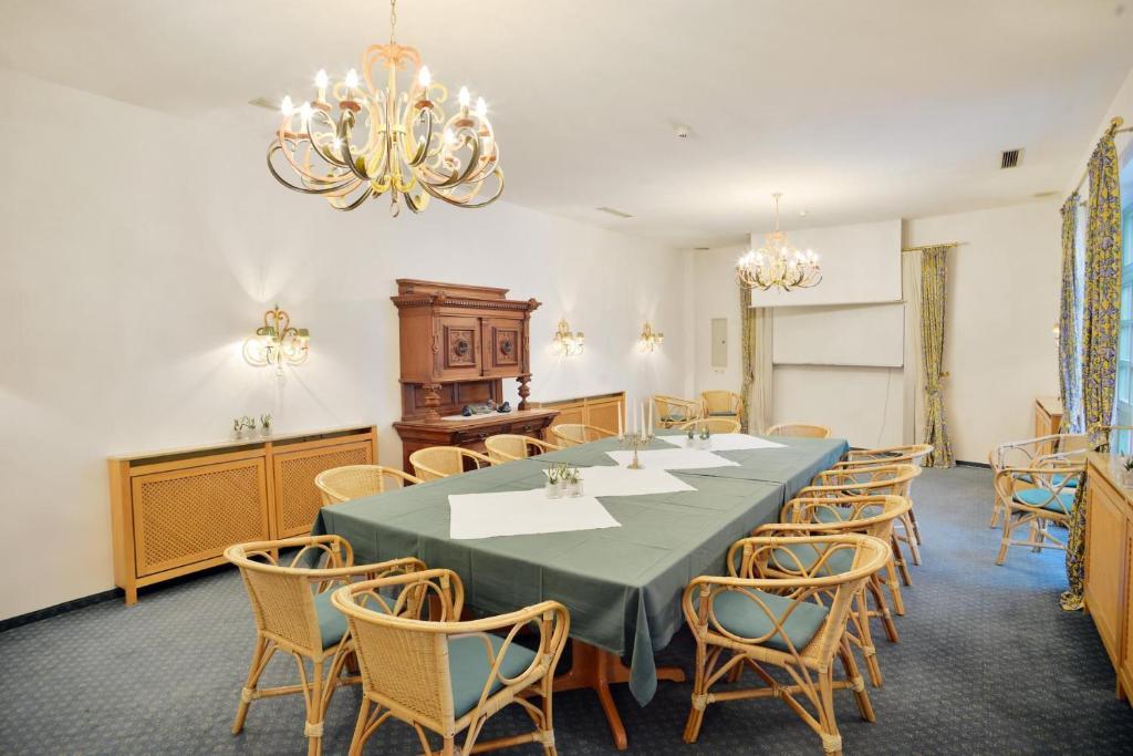 Stadthotel Patrizier Шмалкалден Екстериор снимка